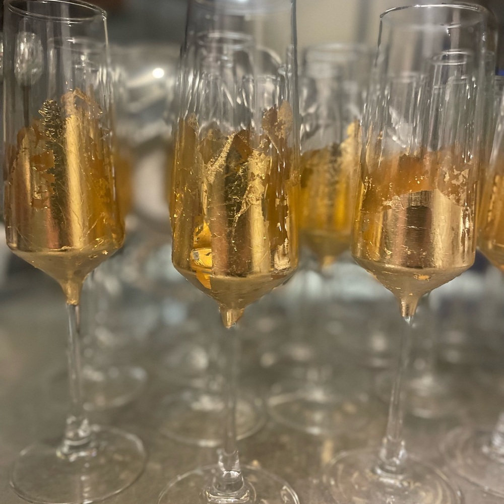 33 Elegant Gold Leaf Champagne Flutes wedding/party/anniversary